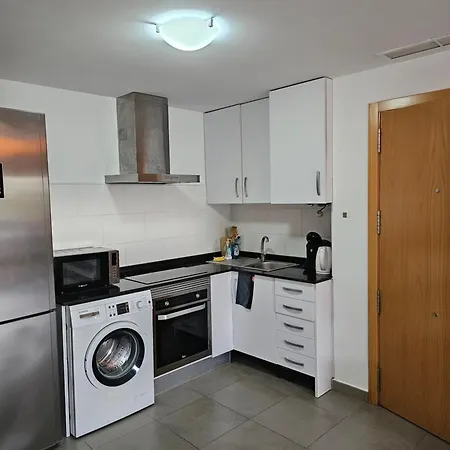 Near Moraira In 2 Apartamento